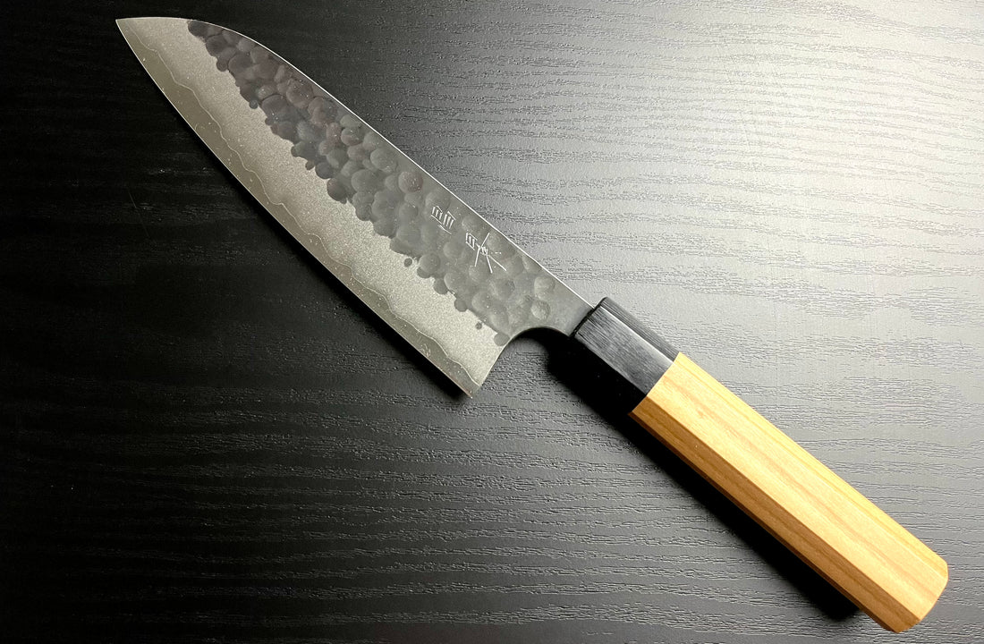 มีดซันโตกุ(Santoku) ใช้หั่นอะไร?