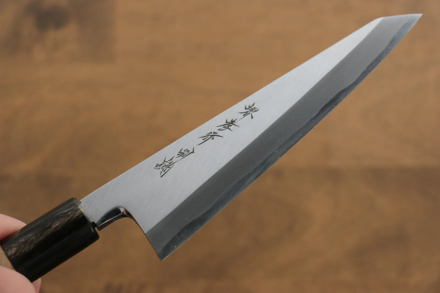 Sakai Takayuki Tokujyo White Steel (เหล็กกล้าขาว) No.2 มีดเลาะกระดูก Honesuki มีดทำครัวญี่ปุ่น 150mm ต้นเเมกโนเลียด้าม