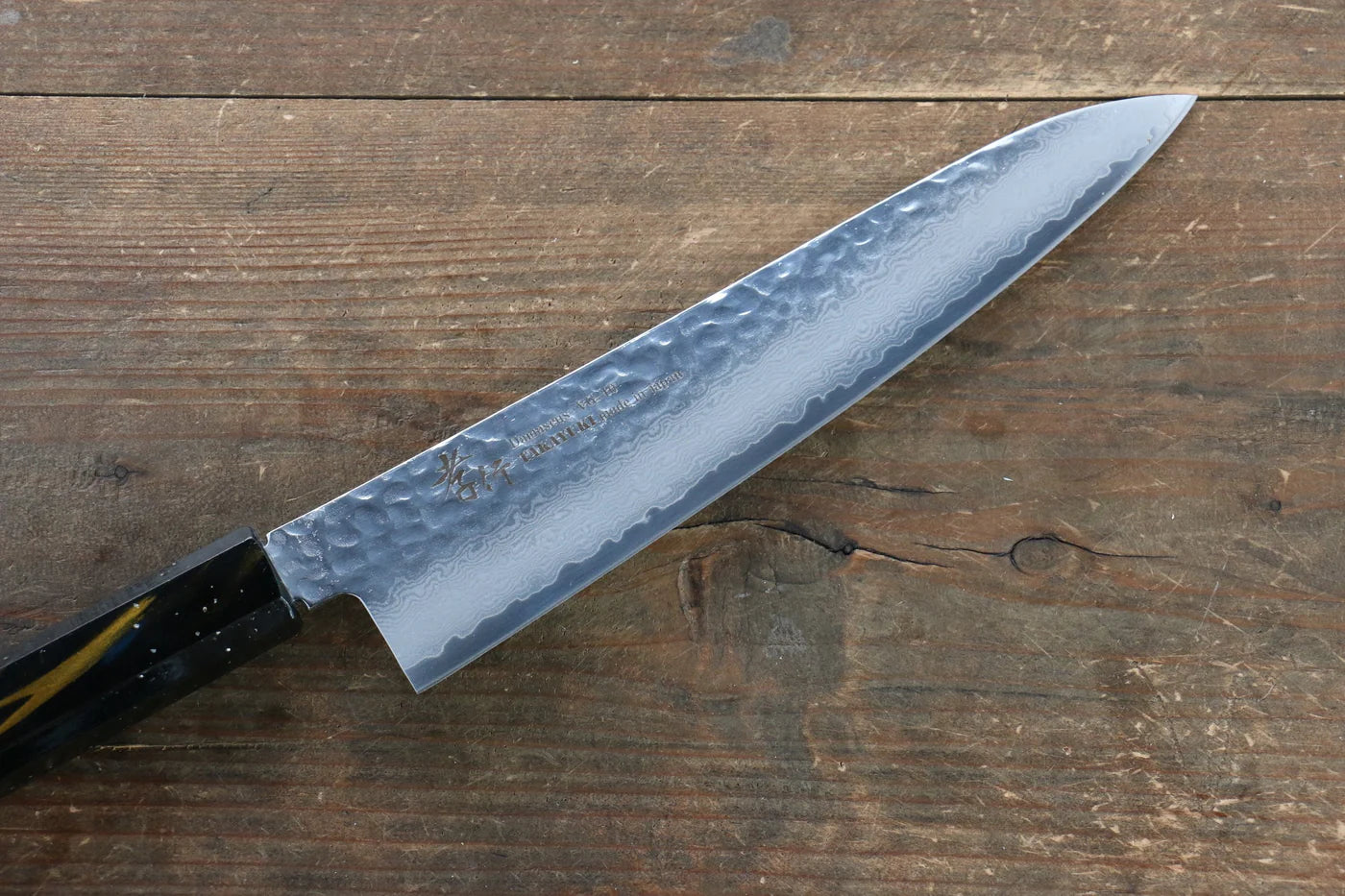 Sakai Takayuki VG10 ดามัสกัส 33 ชั้น มีดกิวโตะ Gyuto มีดทำครัวญี่ปุ่น 210mm ด้ามไม้โอ๊กเคลือบ (Saiu)