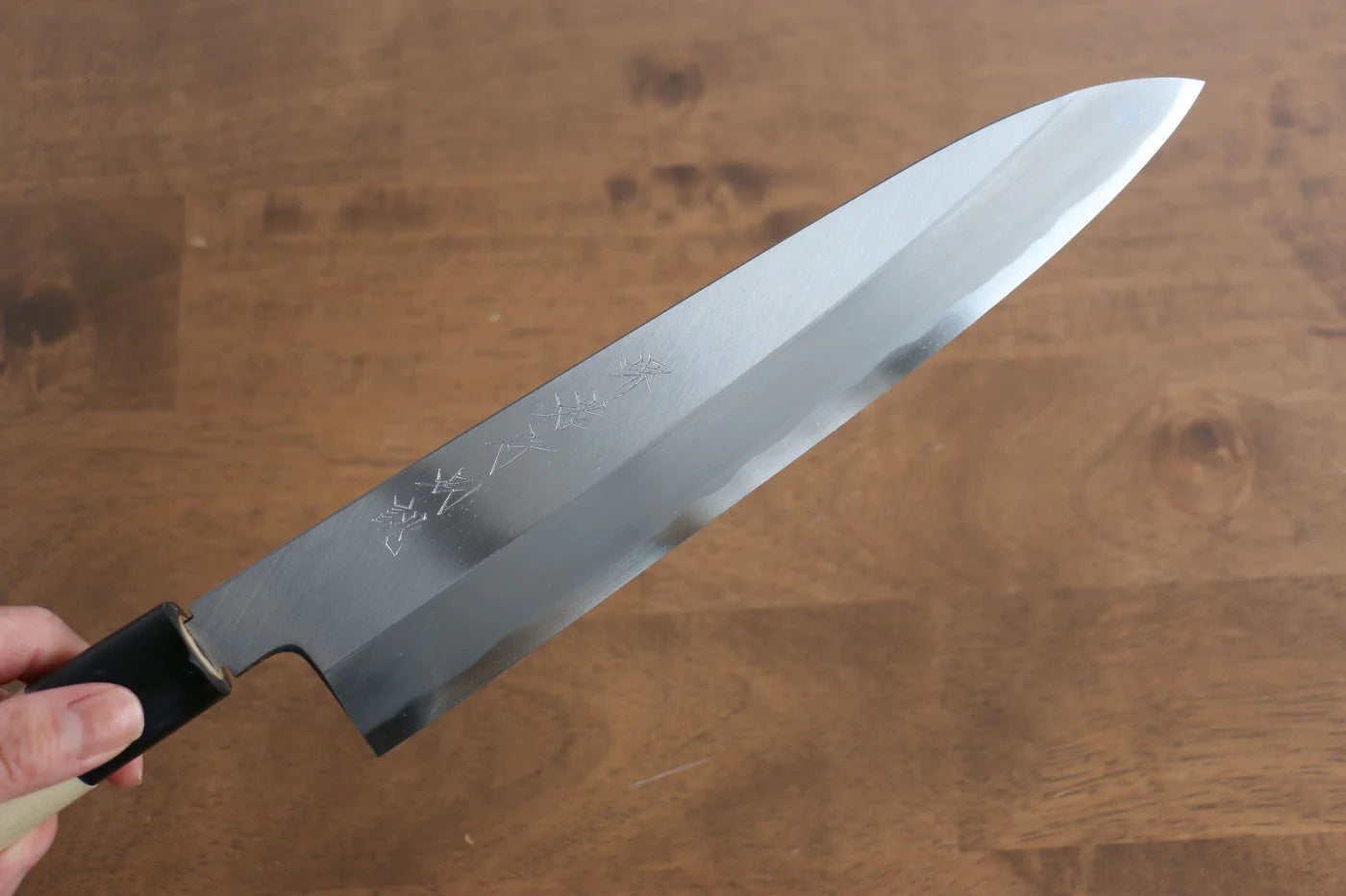 Sakai Takayuki Tokujyo White Steel (เหล็กกล้าขาว) No.2 มีดกิวโตะ Gyuto มีดทำครัวญี่ปุ่น 240mm ด้ามต้นเเมกโนเลีย